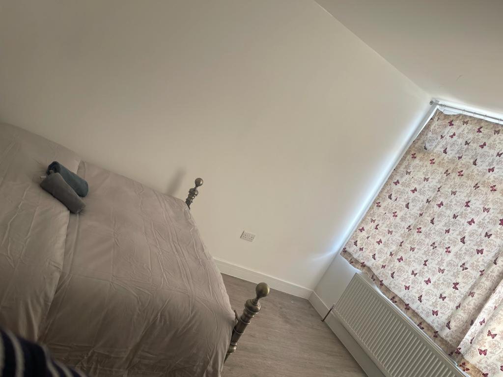 Rahal Ilford Apartment Exterior photo