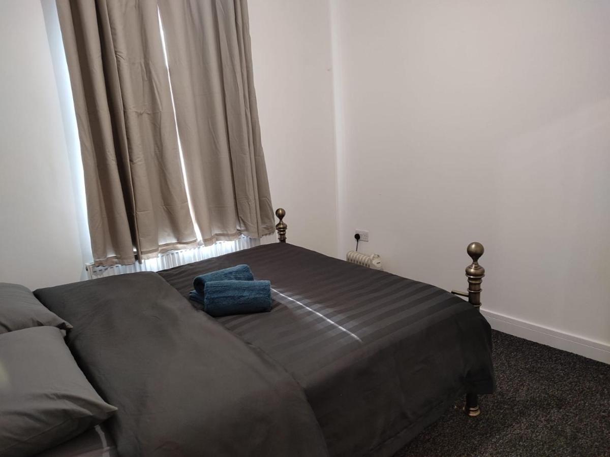 Rahal Ilford Apartment Exterior photo